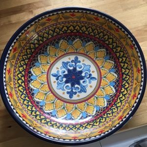 Williams Sonoma serving bowl melamine